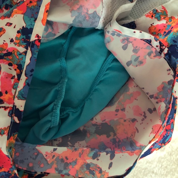 Colorful gym shorts - Picture 4 of 6